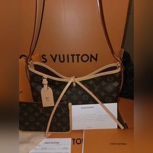 Louis Vuitton CarryAll Pm